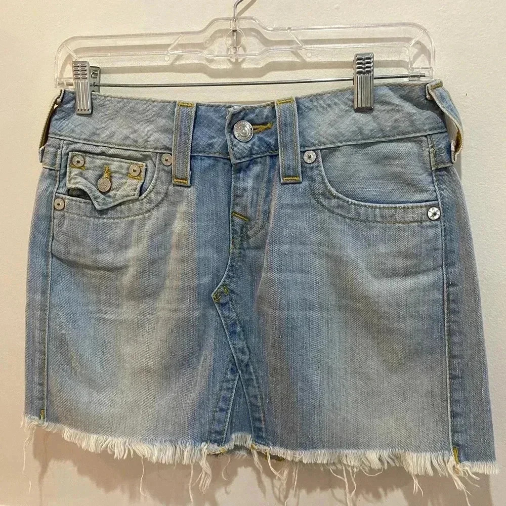 TRUE RELIGION Sadie Mini Denim Skirt Size 25